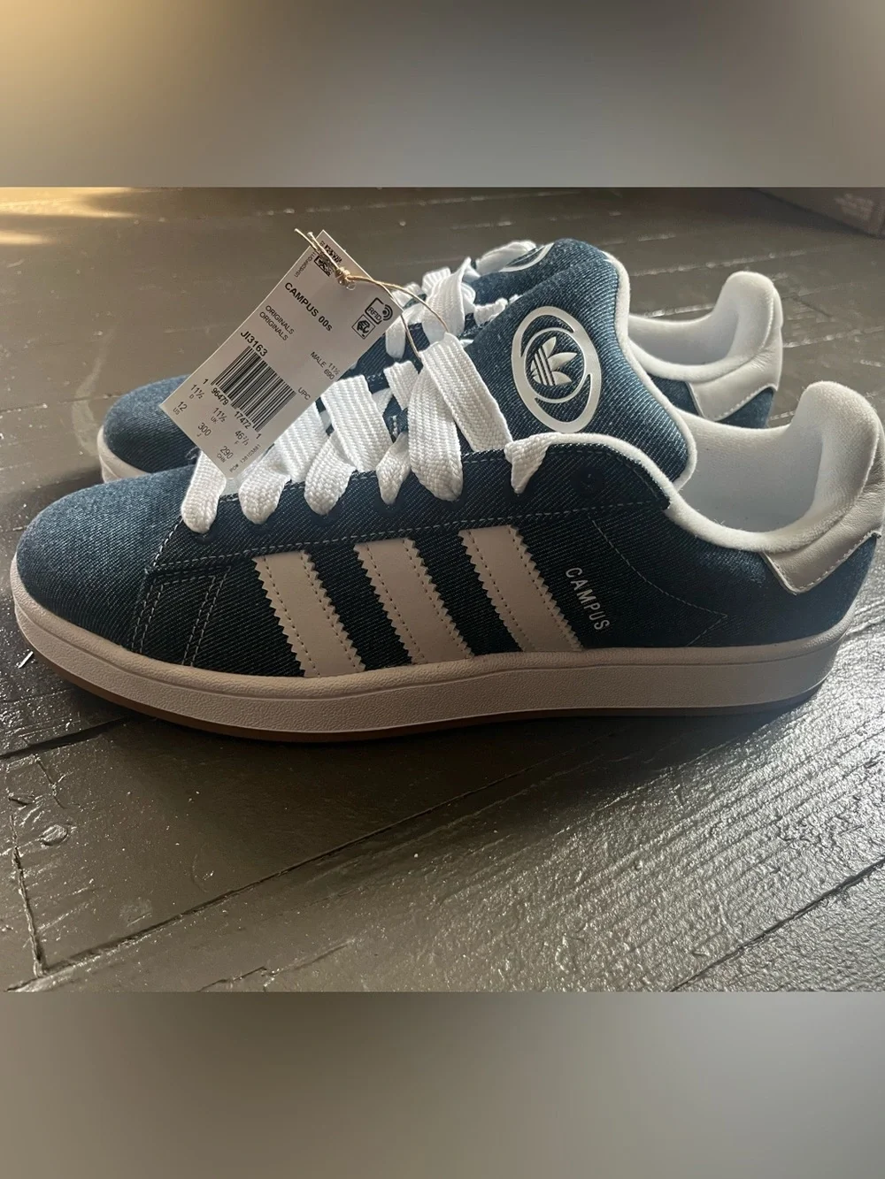 adidas Campus Men’s Navy & White Low-Top Sneakers